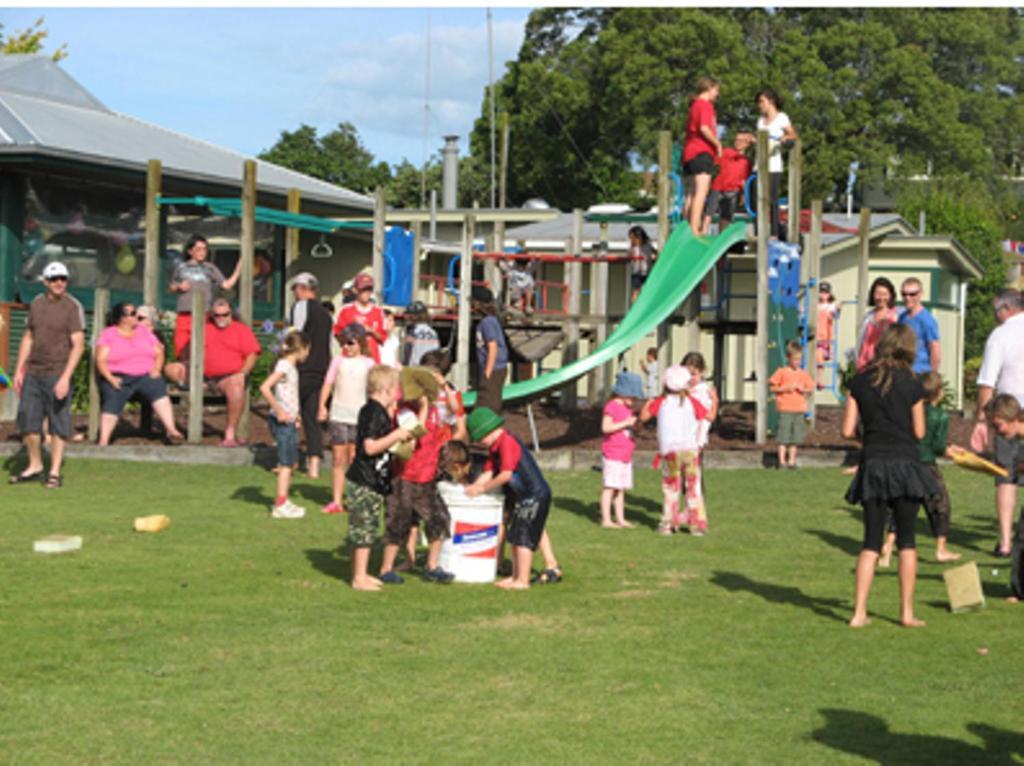 Omokoroa Kiwi Holiday Park Tauranga Dış mekan fotoğraf
